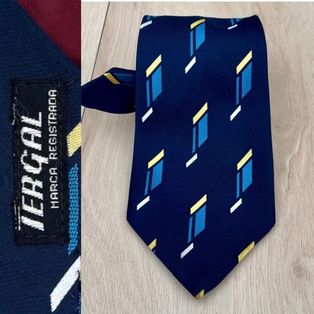 Vintage 70s TERGAL Men's Wide Navy Necktie Retro Geometric Pattern 55.5"x4"
